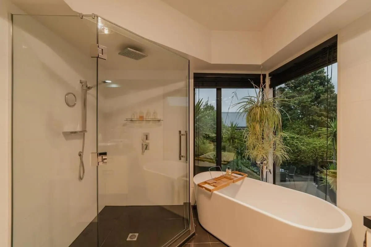 Дом отдыха Million Dollar City Views - Sleeps 12 Крайстчёрч