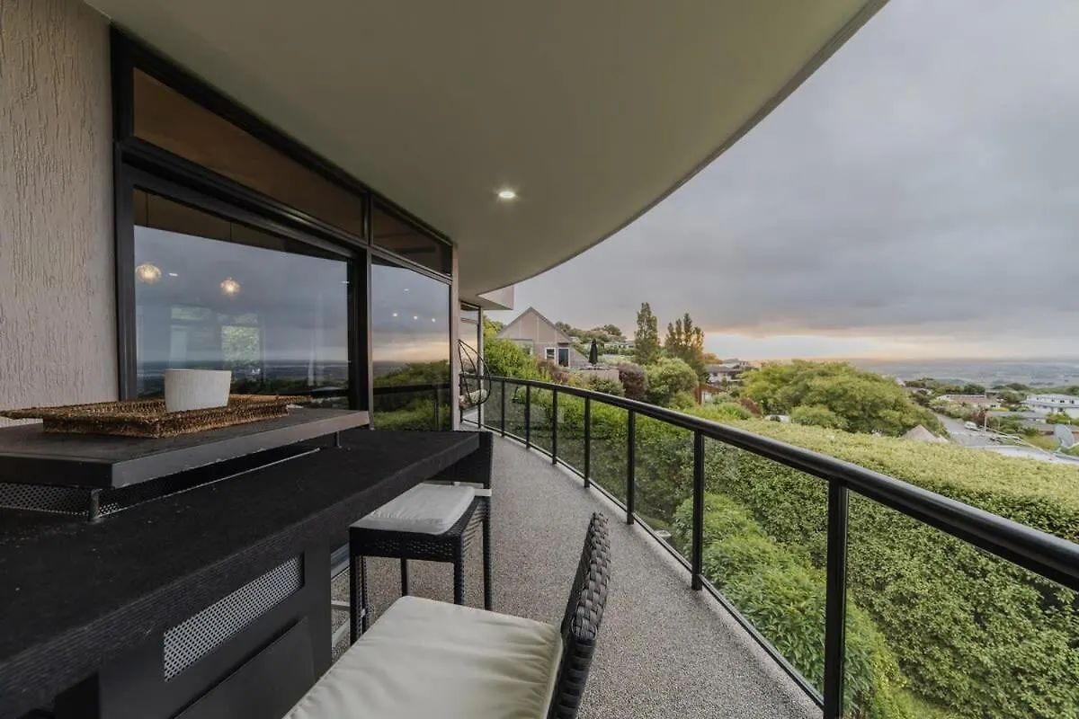 Million Dollar City Views - Sleeps 12 Christchurch New Zealand