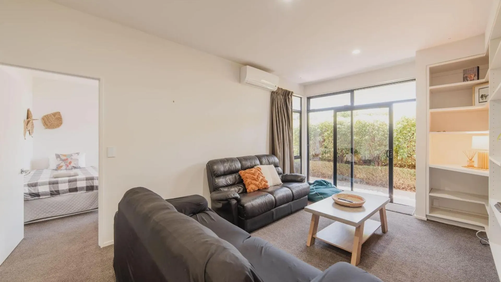 Million Dollar City Views - Sleeps 12 Christchurch 0*,